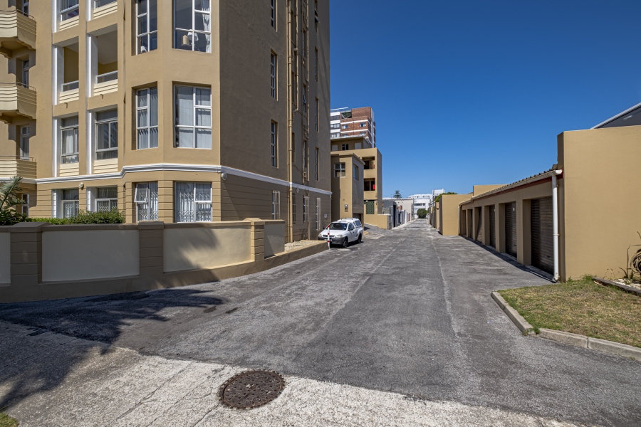 To Let 2 Bedroom Property for Rent in Summerstrand Eastern Cape